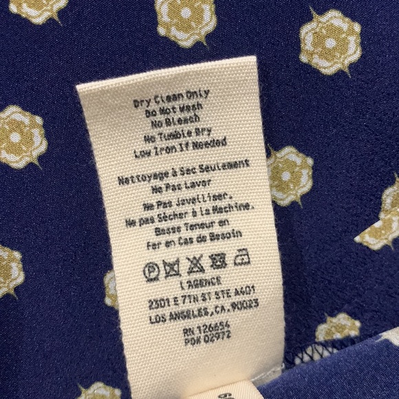 L’AGENCE pure silk wrap belted button up midi dress - Picture 10 of 10